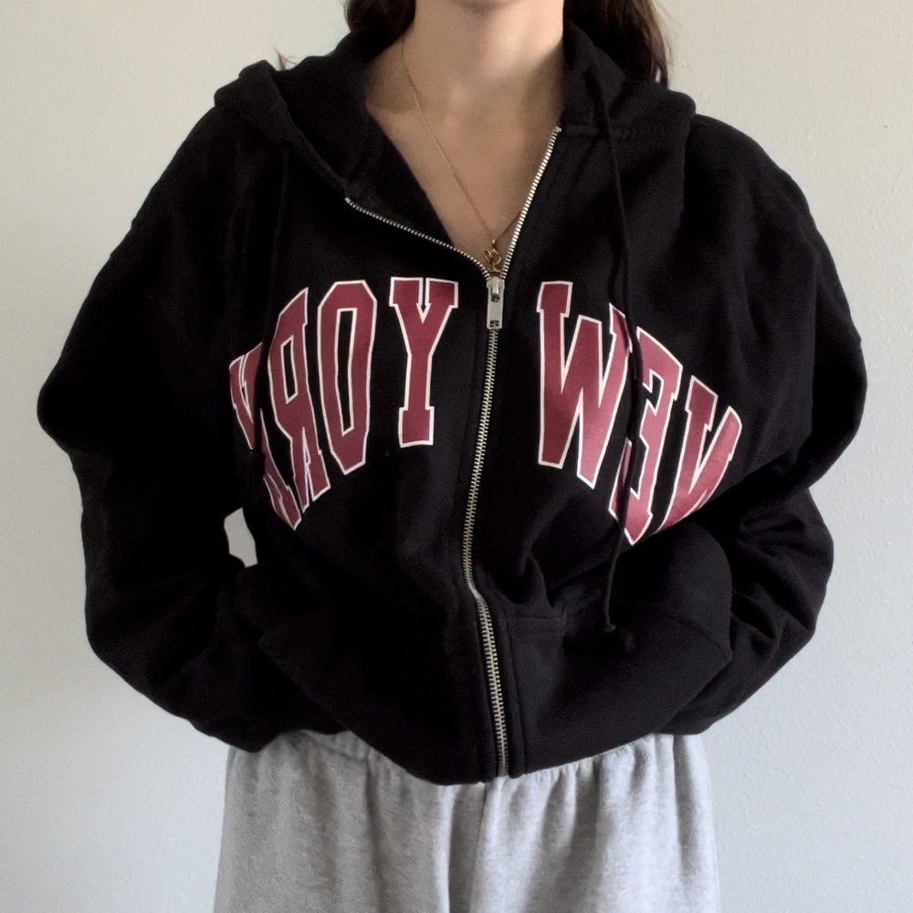 Brandy Melville Erica New York Graphic Zip Up Sweatshirt